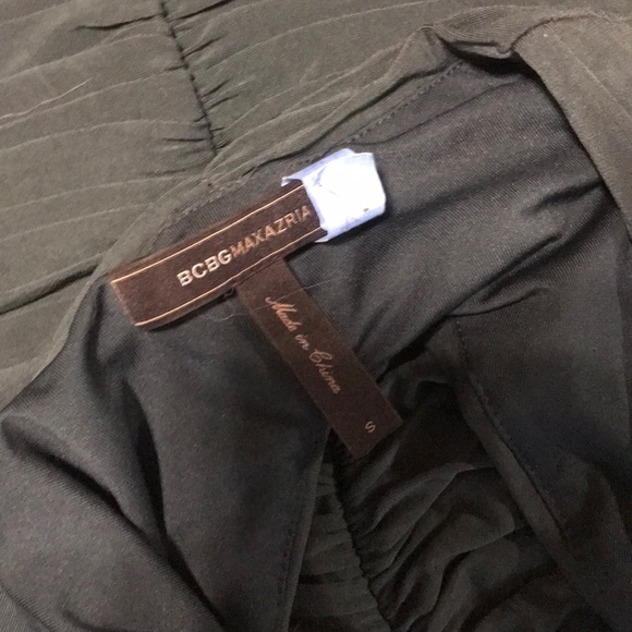 BCBG MAXAZRIA green dress - Picture 3 of 3